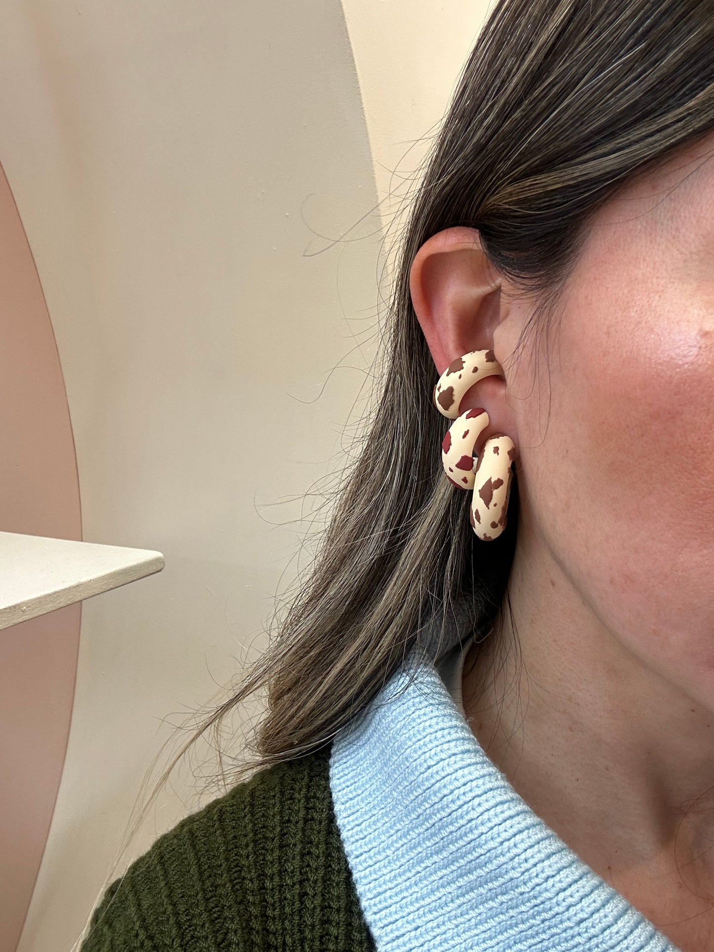 Hoops Olga Mini Cow Print