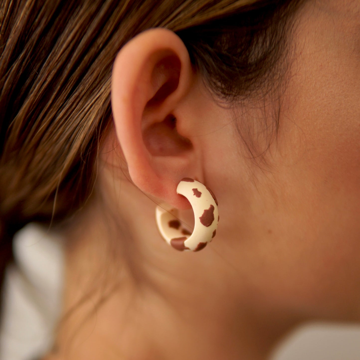 Hoops Olga Mini Cow Print