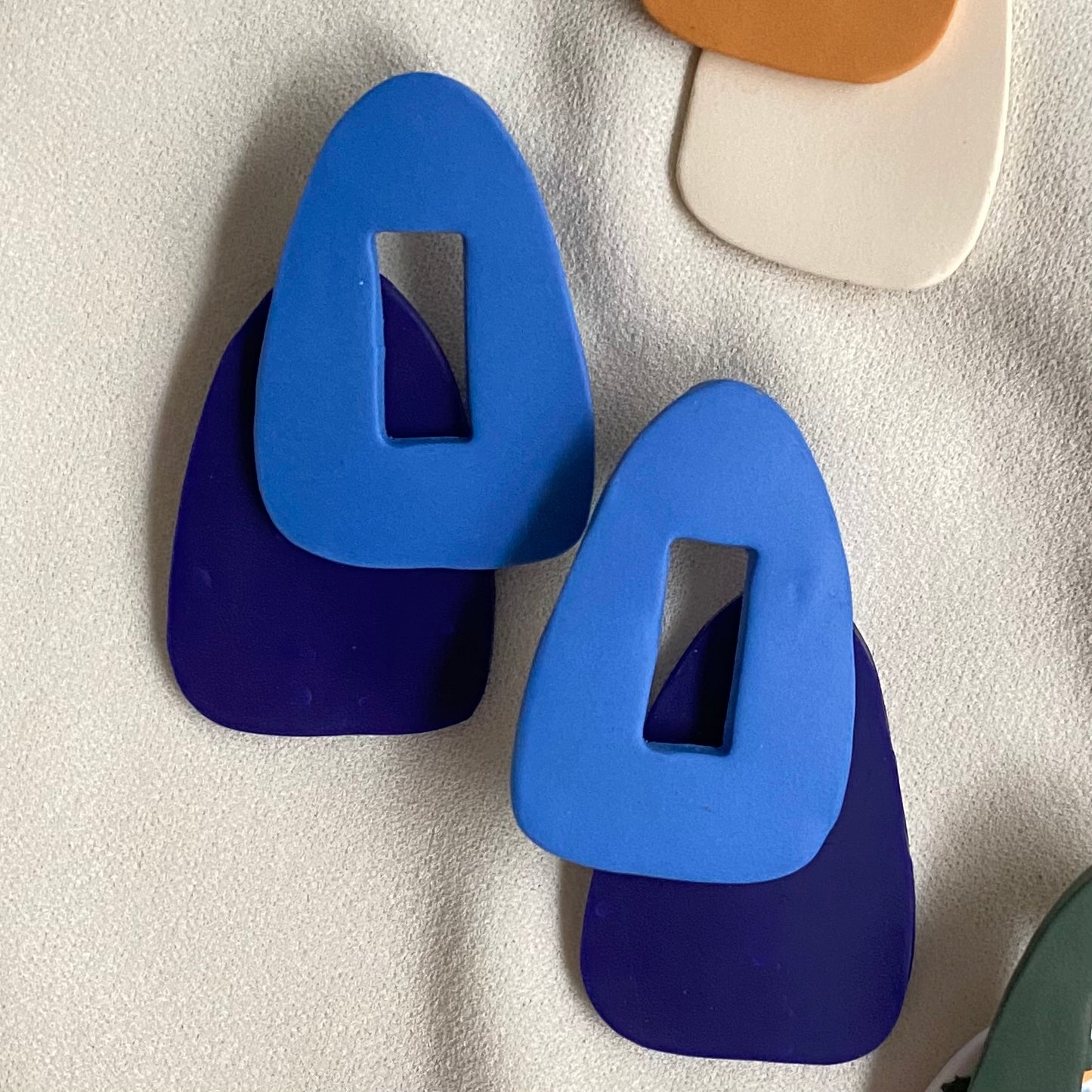 Aretes Charito