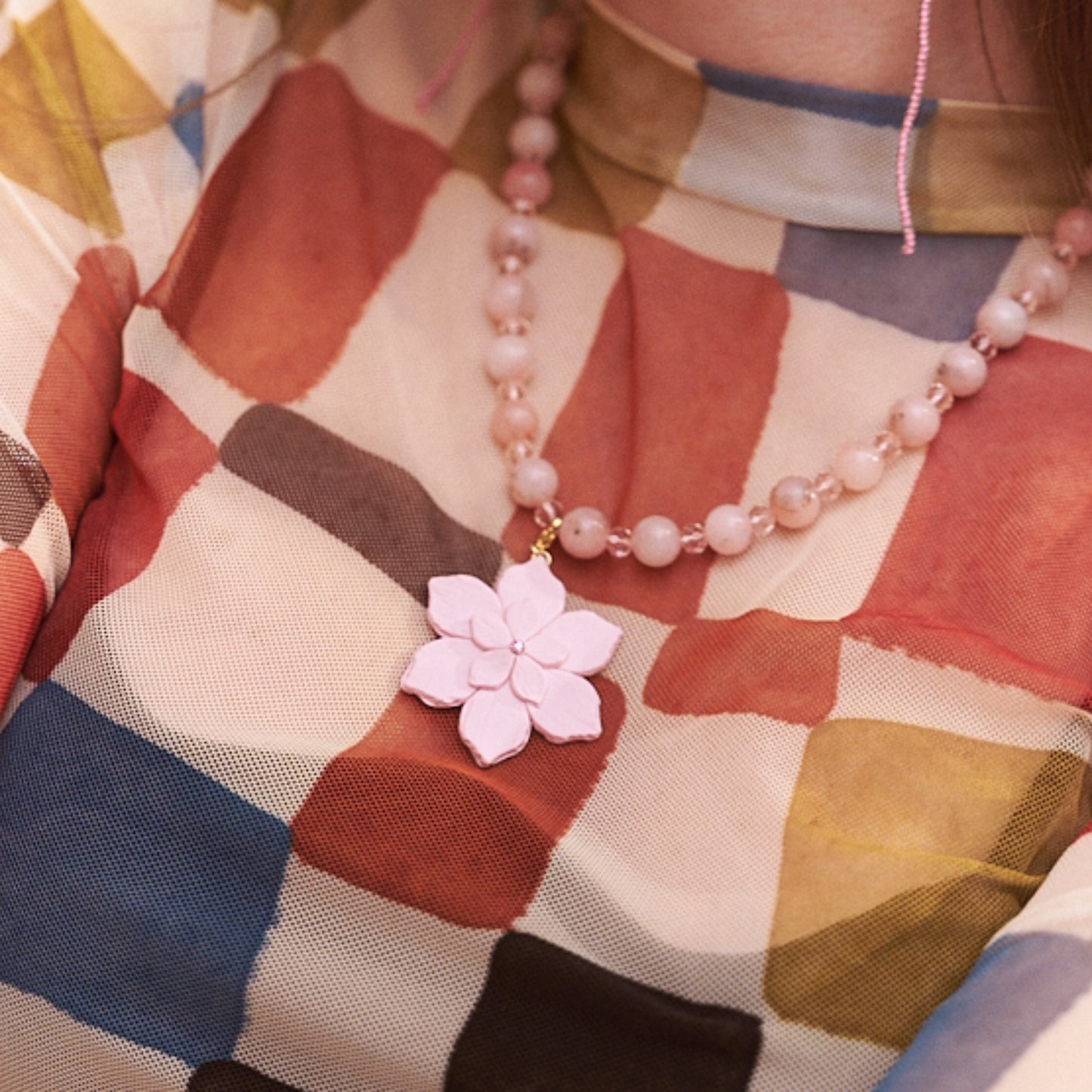 Collar Flor de Ocobo Palo Rosa