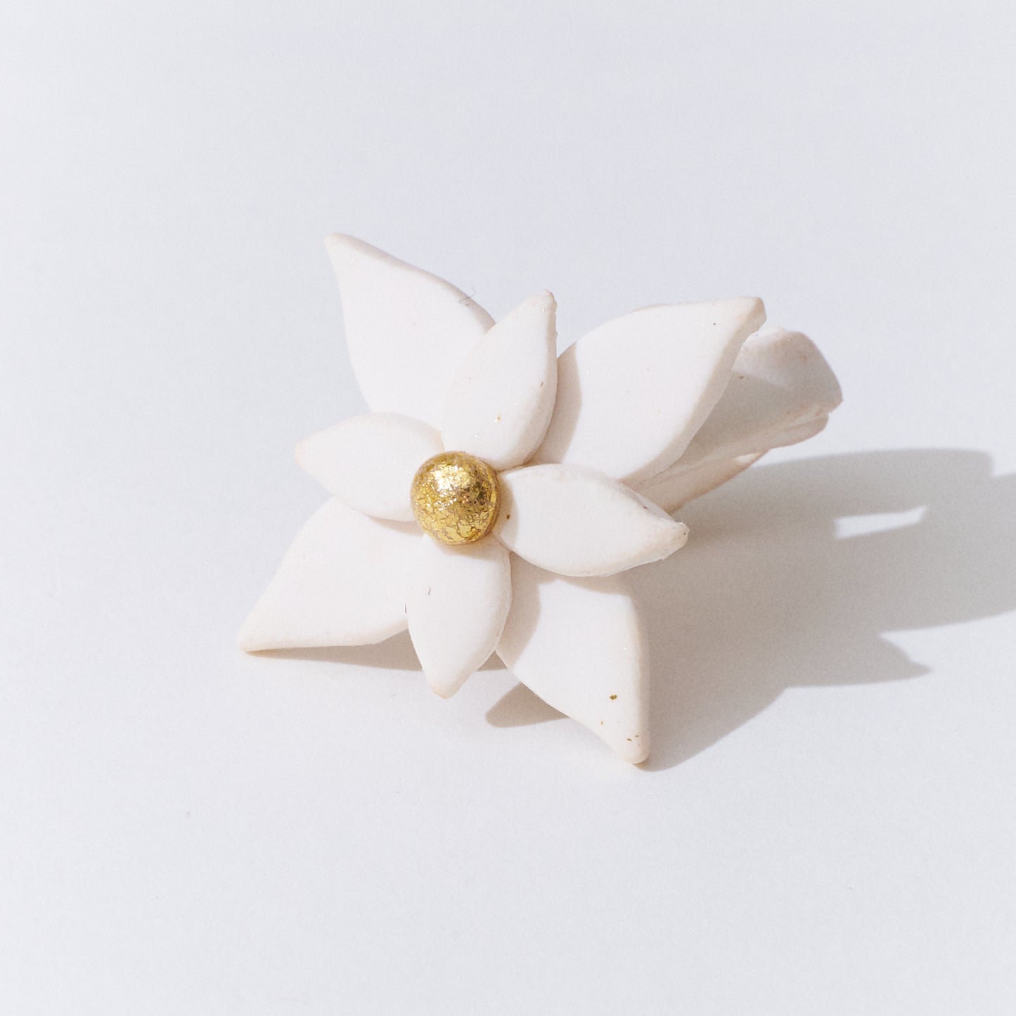Earcuff Flor de Navidad