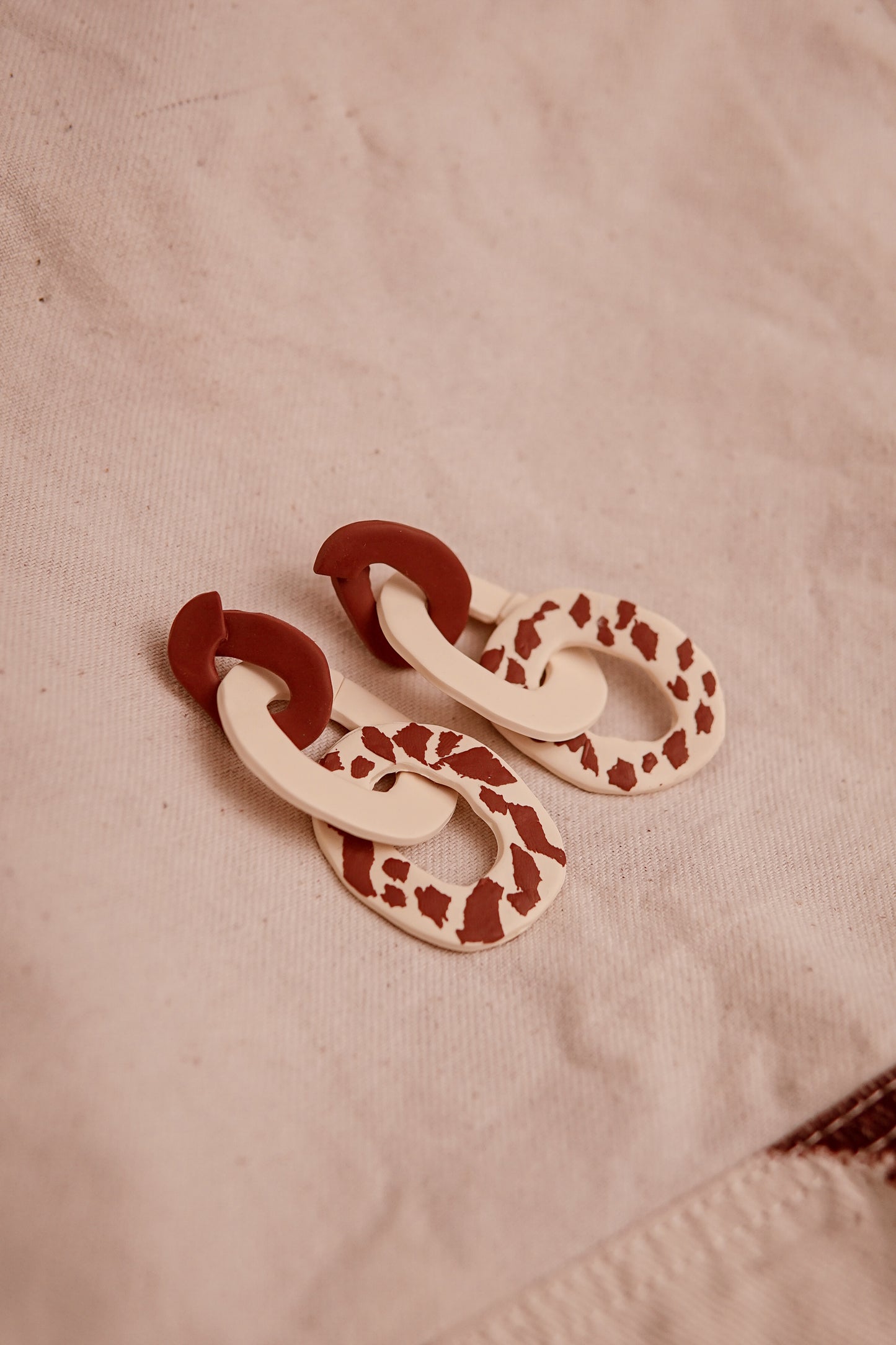Lau Pantoja Cow Print