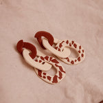 Aretes Lau Pantoja Cow Print