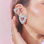 Earcuff Corazón Rayado