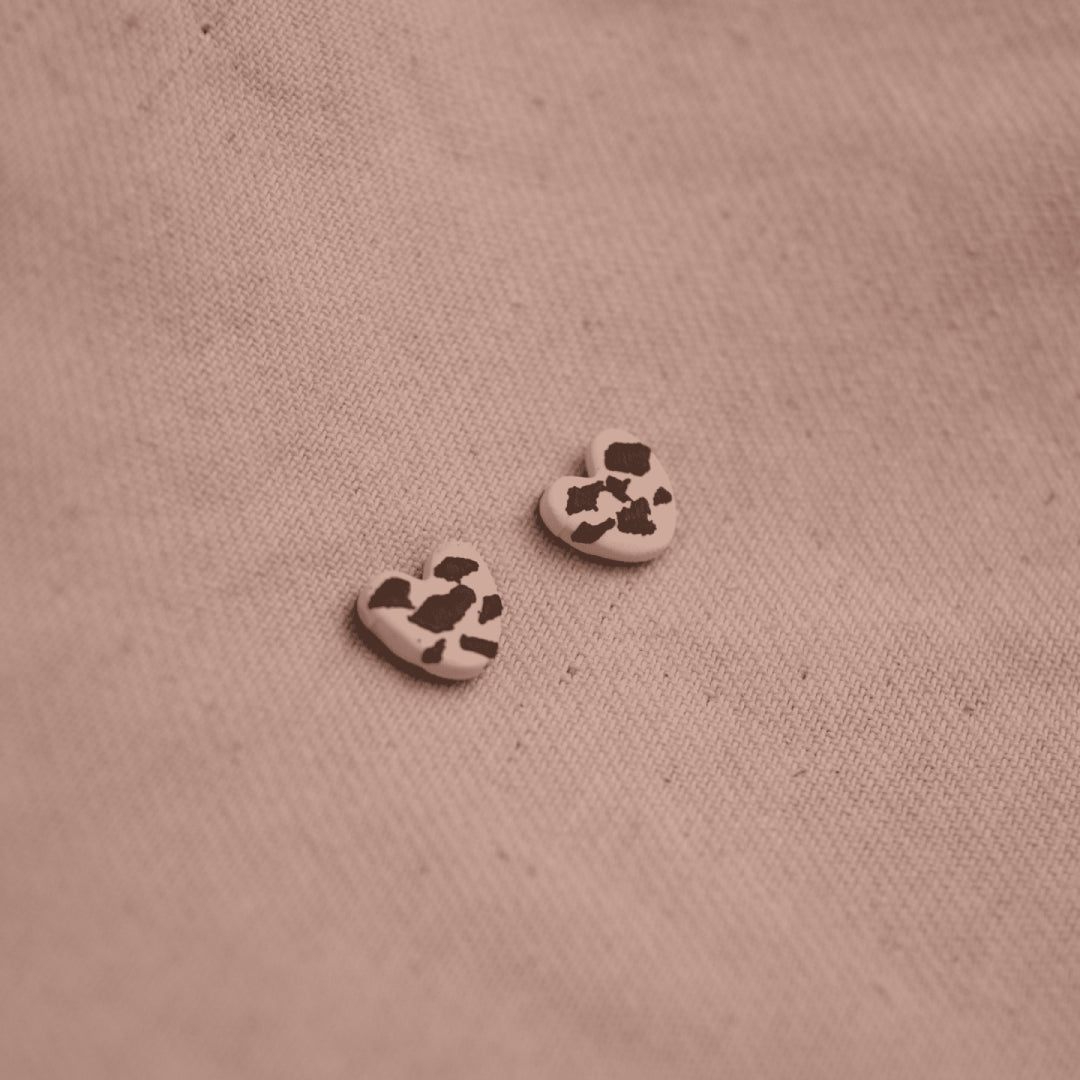Topos Corazón Cow Print