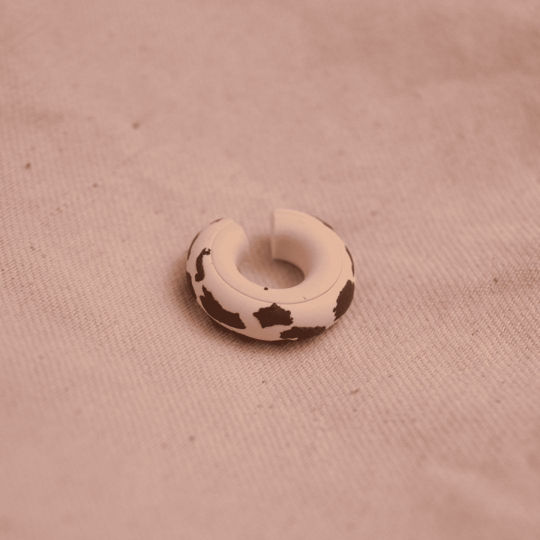 Earcuff XL Cow Print